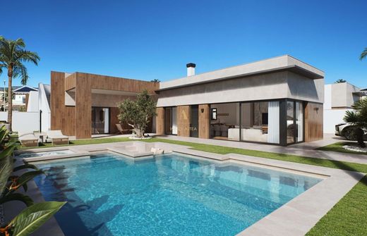 Luxury House for sale in Murcia, 595 000 €, Photo 1