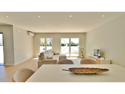 Maison de luxe à vendre à Torres Vedras, 620 000 €, Photo 2