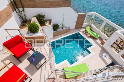 Maison de luxe à vendre à Omiš, 1 400 000 €, Photo 4