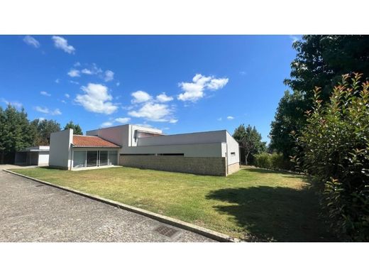 Luxury House for sale in Guimarães, 3 500 000 €, Photo 1