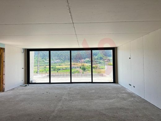 Maison de luxe à vendre à Guimarães, 445 000 €, Photo 7