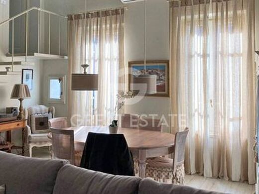 Luxury Apartment for sale in Siena, 750 000 €, Photo 1