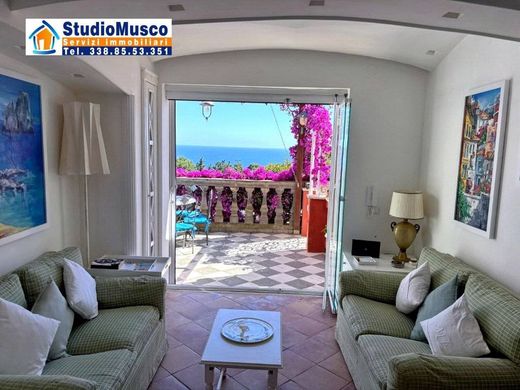Luxury Apartment for sale in Capri, 2 500 000 €, Photo 1