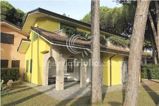 Luxury House for sale in Lignano Sabbiadoro, 679 000 €, Photo 1