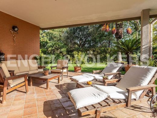 Luxury House for sale in Anzio, 490 000 €, Photo 2