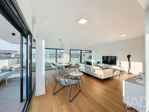 Luxury Apartment for sale in Faro, 650 000 €, Photo 5