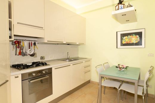 Luxury Apartment for sale in San Remo, 590 000 €, Photo 7