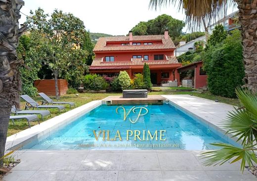 Luxury House for sale in Cabrils, 1 900 000 €, Photo 1