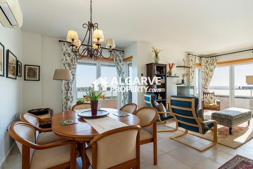 Appartement de luxe à vendre à Quarteira, 670 000 €, Photo 2