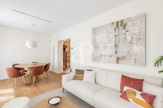 Luxury Apartment for sale in Madrid, 1 460 000 €, Photo 6