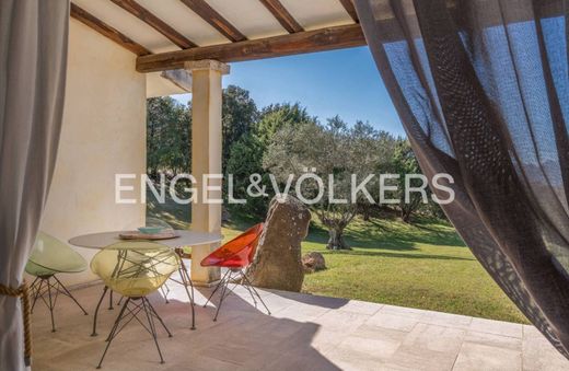 Luxury House for sale in Arzachena, 1 200 000 €, Photo 2
