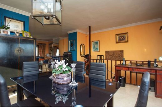 Maison de luxe à vendre à Marbella, 620 000 €, Photo 2