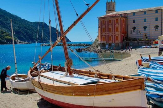 Luxury Apartment for sale in Sestri Levante, 349 000 €, Photo 2
