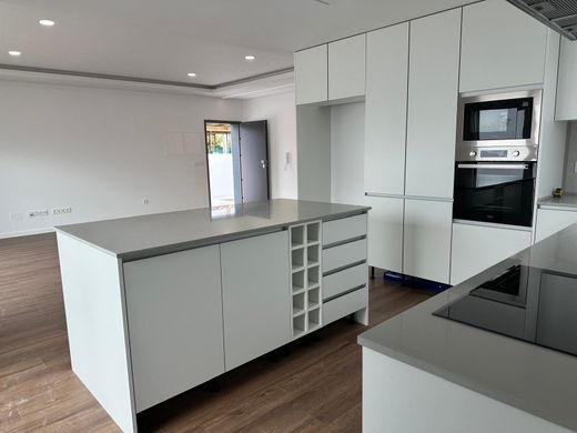 Luxury House for sale in Seixal, 640 000 €, Photo 5