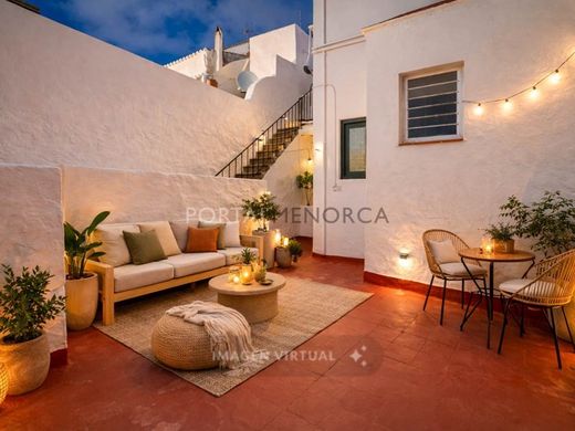 Maison de luxe à vendre à Maó, 572 000 €, Photo 1