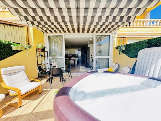Luxury House for sale in Arona, 580 000 €, Photo 1