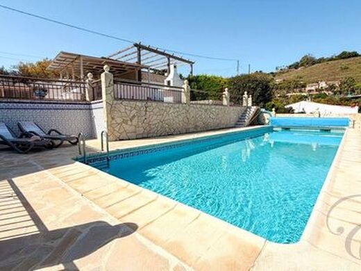 Maison de luxe à vendre à Nerja, 1 099 000 €, Photo 2
