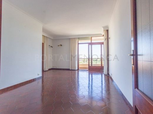 Luxury Apartment for sale in Maó, 440 000 €, Photo 3