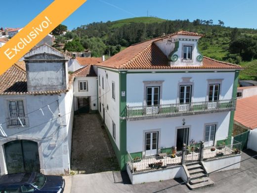 Maison de luxe à vendre à Torres Vedras, 749 000 €, Photo 1