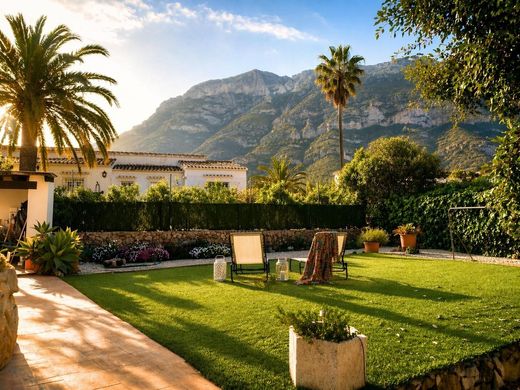 Maison de luxe à vendre à Denia, 595 000 €, Photo 2