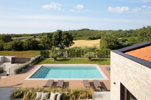 Maison de luxe à vendre à Vrsar, 1 400 000 €, Photo 4