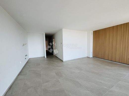 Luxury Apartment for sale in Novigrad, 469 000 €, Photo 4