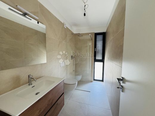Luxury Apartment for sale in Novigrad, 469 000 €, Photo 7