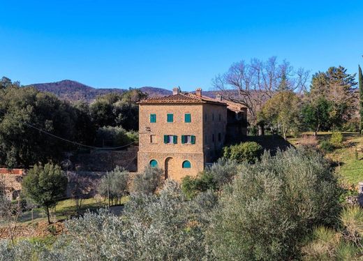 Luxury House for sale in Pomarance, 610 000 €, Photo 1
