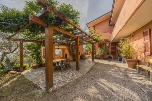 Maison de luxe à vendre à Fosdinovo, 690 000 €, Photo 4