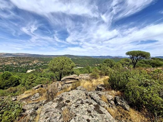 Luxury House for sale in San Martín de Valdeiglesias, 1 200 000 €, Photo 1