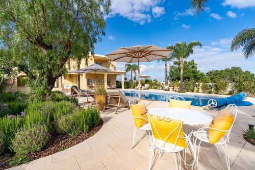 Luxury House for sale in Albufeira, 2 350 000 €, Photo 1
