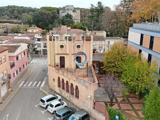Maison de luxe à vendre à Caldes de Malavella, 450 000 €, Photo 2