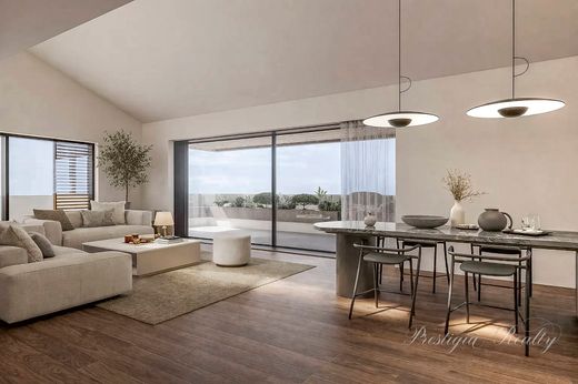 Luxury Apartment for sale in Várkiza, 920 000 €, Photo 2
