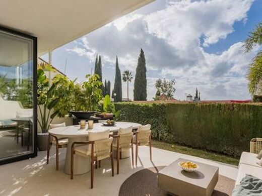 Maison de luxe à vendre à Nueva Andalucia, 1 550 000 €, Photo 2