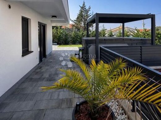 Luxury Apartment for sale in Zadar, 445 000 €, Photo 5