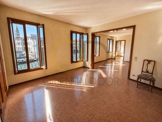 Luxury Apartment for sale in Venice, 1 380 000 €, Photo 5