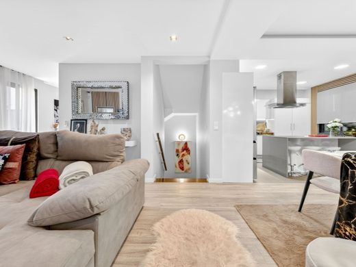 Maison de luxe à vendre à Câmara de Lobos, 540 000 €, Photo 7