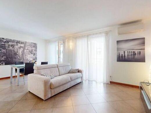Luxury Apartment for sale in Grado, 590 000 €, Photo 1