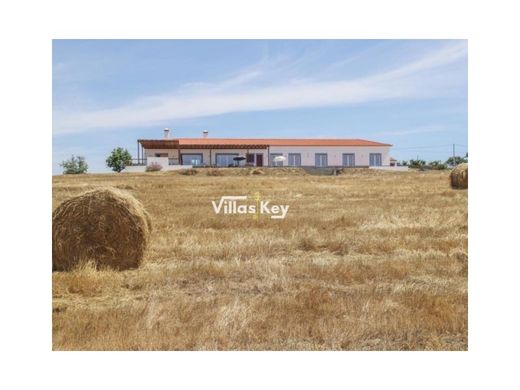 Luxury House for sale in Ourique, 860 000 €, Photo 2