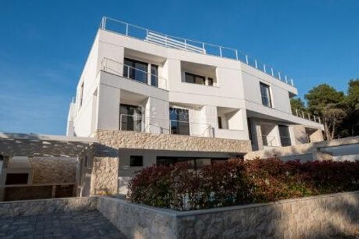 Luxury Apartment for sale in Zadar, 719 000 €, Photo 2