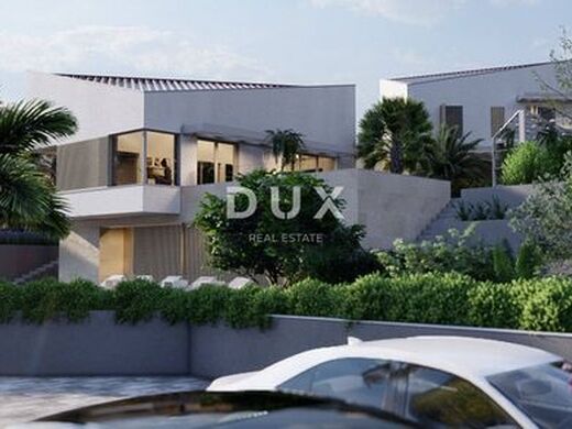 Maison de luxe à vendre à Malinska, 1 440 000 €, Photo 3