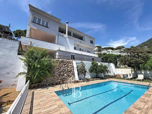 Luxury House for sale in Cabrils, 895 000 €, Photo 1