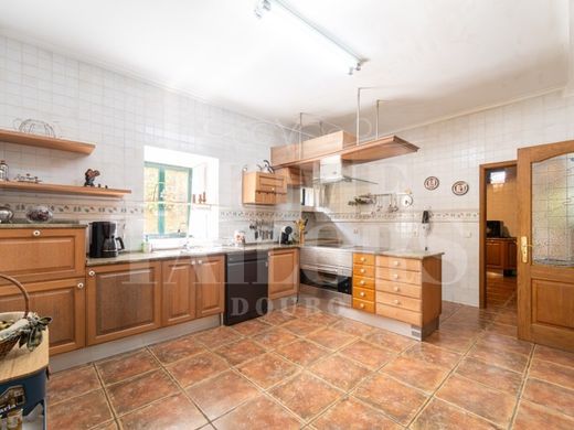 Luxury House for sale in Santa Maria Da Feira, 989 000 €, Photo 4