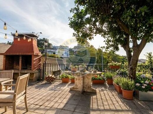 Maison de luxe à vendre à Vigo, 400 000 €, Photo 2