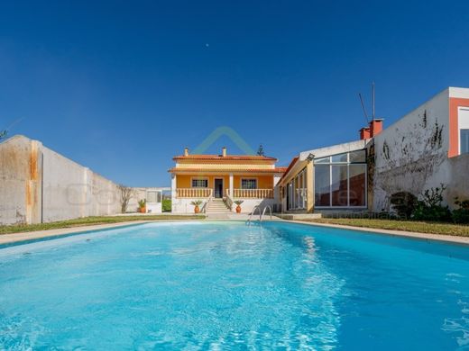 Maison de luxe à vendre à Torres Vedras, 620 000 €, Photo 2