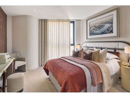 Luxury Apartment for sale in London, 7 062 945 €, Photo 3