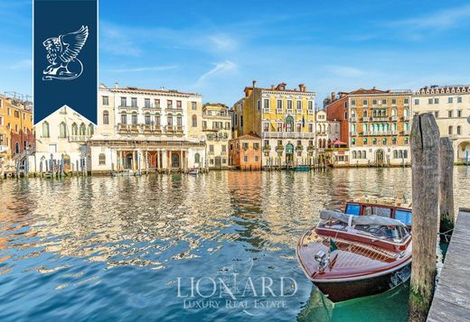 Luxury Apartment for sale in Venice, 1 800 000 €, Photo 1