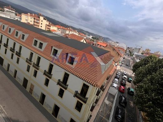 Luxury Apartment for sale in Oliveira de Azemeis, 444 000 €, Photo 1