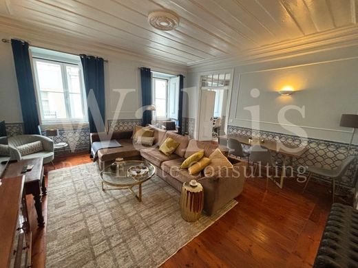 Luxury Apartment for sale in Lisbon, 625 000 €, Photo 1