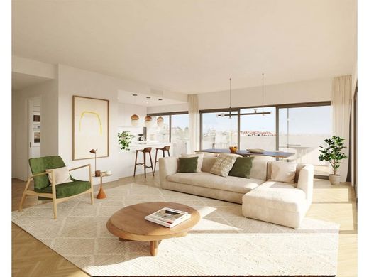 Luxury Apartment for sale in Faro, 590 000 €, Photo 1